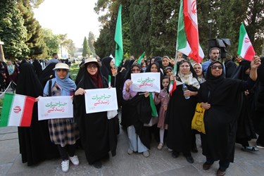 اجتماع بزرگ مردمی مدافعان حریم خانواده در شیراز