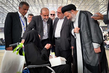 بازدید حجت الاسلام سید عبدالفتاح نواب سرپرست حجاج ایرانی و نماینده بعثه مقام معظم رهبری از نحوه اعزام حجاج ایرانی به کشور در فرودگاه جده 