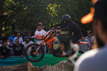 مسابقات موتور سواری اندرو کشوری