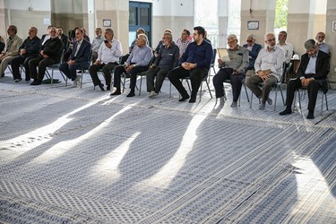 مراسم بزرگداشت مادر فرمانده شجاع و دلاور لشکر بدر دوران دفاع مقدس سرلشکر پاسدار شهید اسماعیل دقایقی در مسجد جامع پیامبر اعظم(ص) شهرک شهیدمحلاتی تهران 
