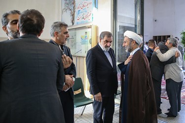 محسن رضایی عضو مجمع تشخیص مصلحت نظام در مراسم بزرگداشت مادر فرمانده شجاع و دلاور لشکر بدر دوران دفاع مقدس سرلشکر پاسدار شهید اسماعیل دقایقی