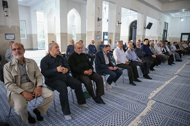 مراسم بزرگداشت مادر فرمانده شجاع و دلاور لشکر بدر دوران دفاع مقدس سرلشکر پاسدار شهید اسماعیل دقایقی در مسجد جامع پیامبر اعظم(ص) شهرک شهیدمحلاتی تهران 
