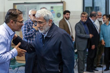 حضور سردار اسماعیل قاآنی فرمانده نیروی قدس سپاه در مراسم بزرگداشت مادر فرمانده شجاع و دلاور لشکر بدر دوران دفاع مقدس سرلشکر پاسدار شهید اسماعیل دقایقی