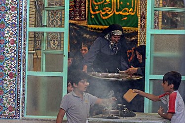 برافراشته شدن خیمه گاه امام حسین (ع) در زرقان 