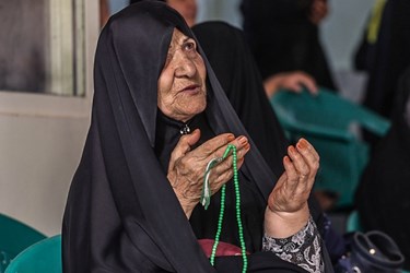 برافراشته شدن خیمه گاه امام حسین (ع) در زرقان 