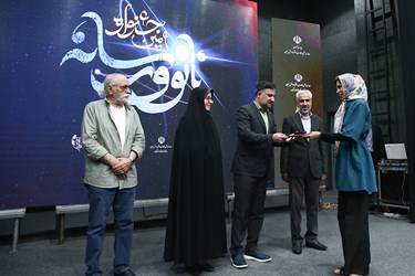 تقدیر از برگزیدگان نهمین جشنواره نانو و رسانه