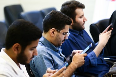 خبرنگاران حاضر در نشست خبری امیرابراهیم رسولی سخنگوی شورای ائتلاف نیروهای انقلاب اسلامی