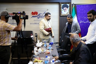پایان نشست خبری امیرابراهیم رسولی سخنگوی شورای ائتلاف نیروهای انقلاب اسلامی
