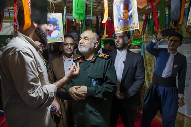 بازدید سردار سرلشکر حسین سلامی فرمانده کل سپاه پاسداران از اختتامیه نمایشگاه عملکرد و پیشرفت تحقق محله اسلامی بسیج