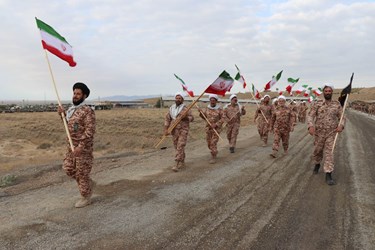 بازدید سرلشکر باقری از یگان‌های رزمی قرارگاه عاشورا نیروی زمینی سپاه 