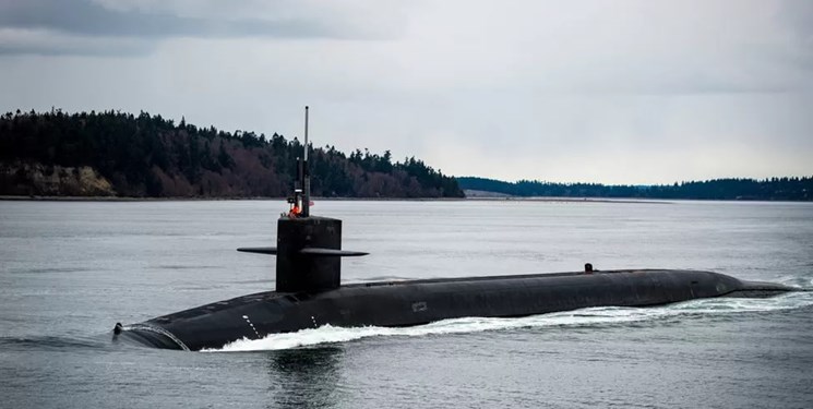 زیردریایی هسته‌ای آمریکا در کره جنوبی پهلو گرفت