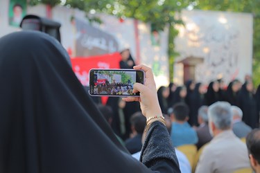 اهتزاز پرچم محرم در نجف‌آباد