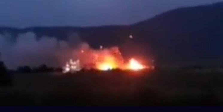 آتش‌سوزی در یک پایگاه نظامی در کریمه+فیلم
