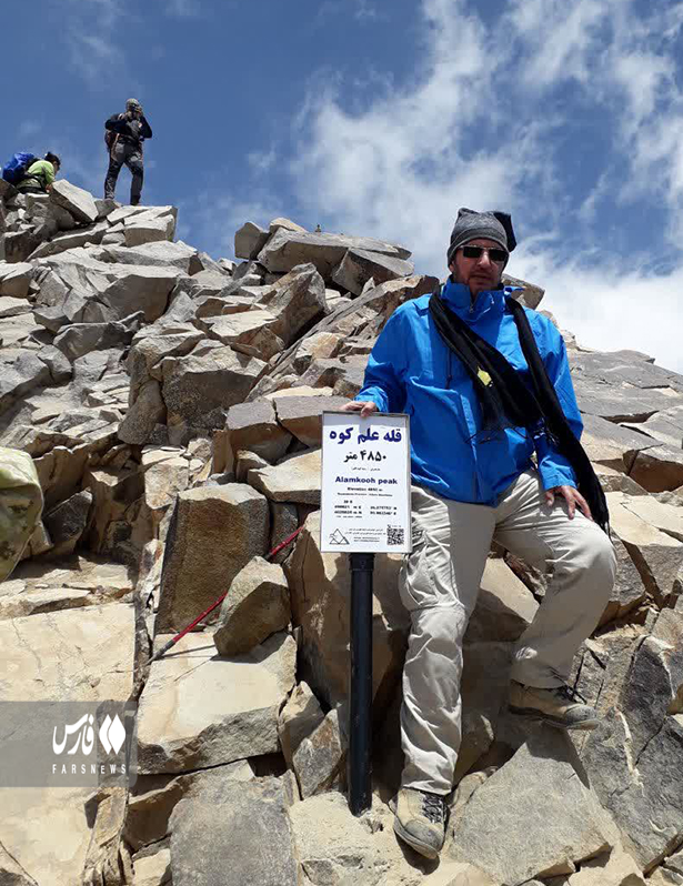 صعود رئیس کمیته ملی پارالمپیک به علم کوه +عکس