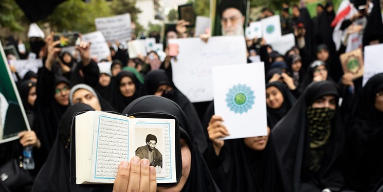 مسؤول بسیج دانشگاه صداوسیما: مطالبه رهبر انقلاب درباره اهانت کنندگان به قرآن پیگیری شود