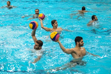 تمرین مشترک تیم ملی واترپلو ایران و صربستان 