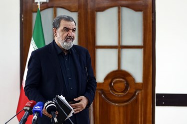 حسن رضایی دبیر شورای عالی هماهنگی اقتصادی سران قوا در پایان نشست با اصحاب رسانه 