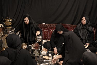 این خانه عزادار حسین است