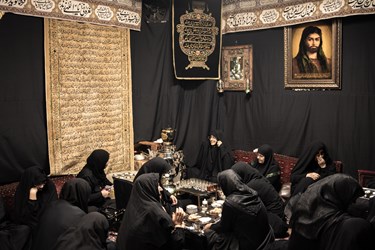 این خانه عزادار حسین است