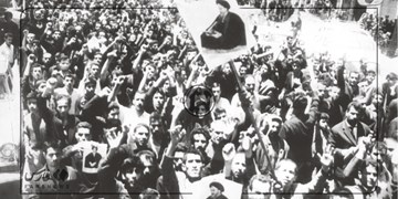 فیلم| شعار«نهضت ما حسینیه رهبر ما خمینیه» کجا شکل گرفت؟