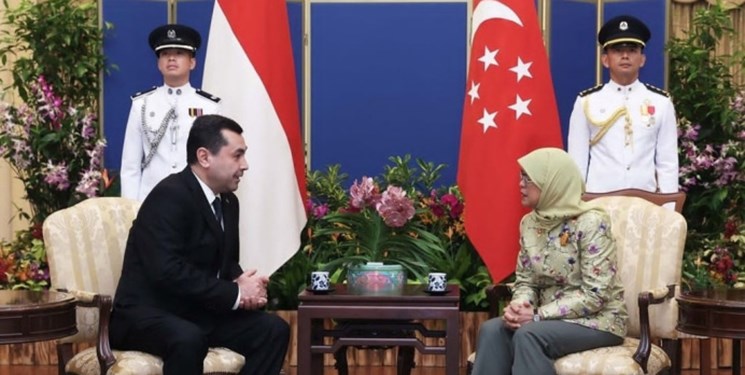 سفیر ترکمنستان با رئیس جمهور سنگاپور دیدار کرد