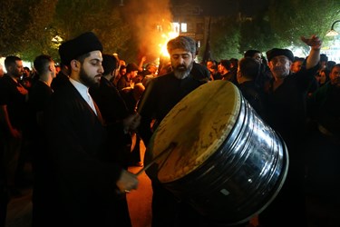 آیین مشعل گردانی نجفی های مقیم قم