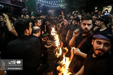 Torch-Carrying Ritual Held in Tehran