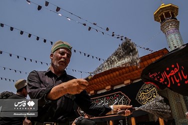 Iranian Muslims Mark Tasua Across Country