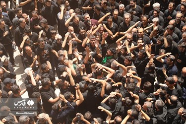 Iranian Muslims Mark Tasua Across Country
