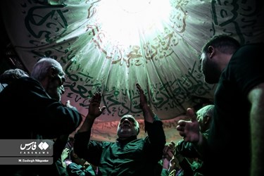 Mourners Mark Tasua of Imam Hossein (AS) in Tehran