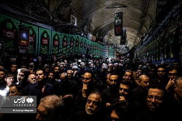 Mourners Mark Tasua of Imam Hossein (AS) in Tehran