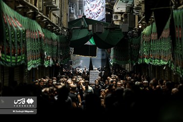 Mourners Mark Tasua of Imam Hossein (AS) in Tehran