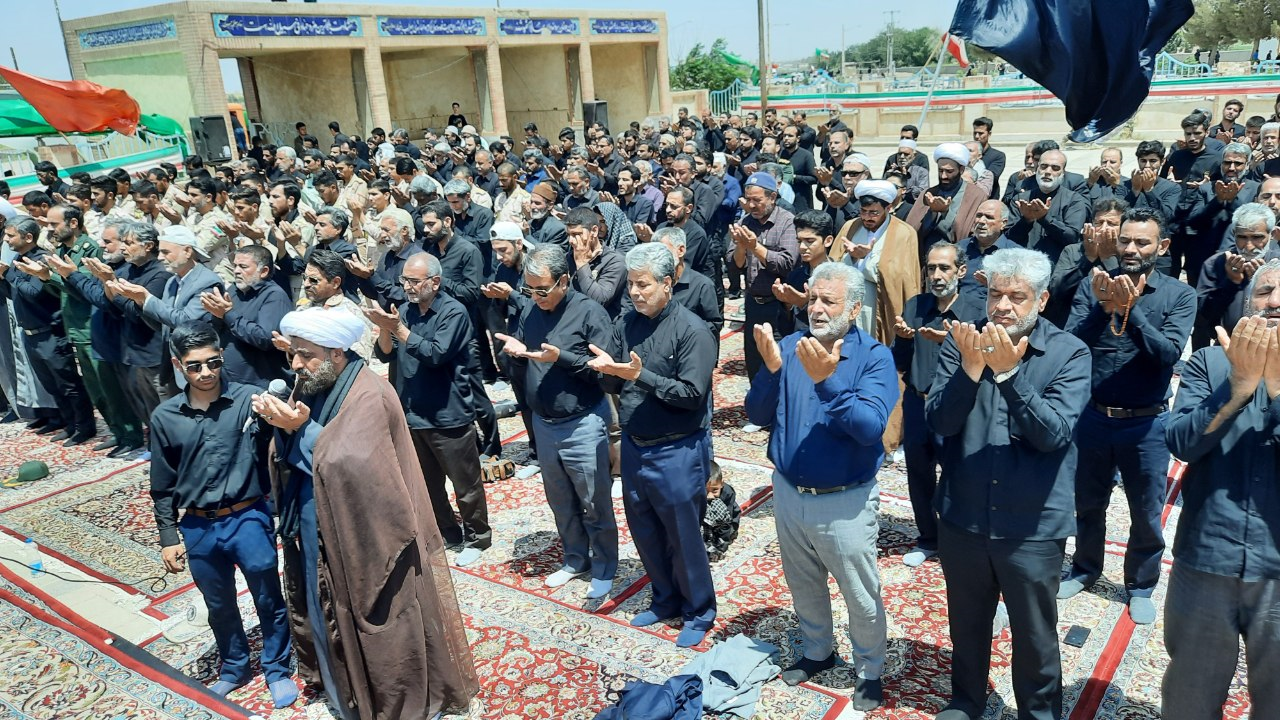 جمعه عاشورایی در گرمای ۴۰ درجه سرخس