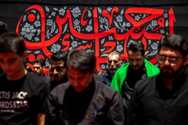 نماز ظهر عاشورا در امامزاده صالح (ع)
