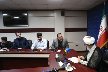 بازدید نماینده ولی فقیه درسپاه از خبرگزاری فارس