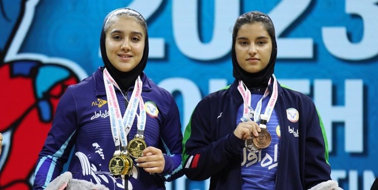 یک نقره و یک برنز دختر اصفهانی در وزنه‌برداری قهرمانی آسیا