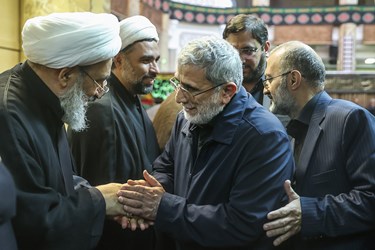 سردار اسماعیل قاآنی فرمانده نیروی قدس سپاه در مجلس ترحیم آیت‌الله حاج شیخ یدالله رحیمیان
