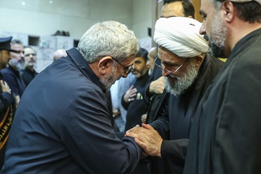 سردار اسماعیل قاآنی فرمانده نیروی قدس سپاه در مجلس ترحیم آیت‌الله حاج شیخ یدالله رحیمیان