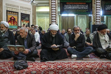 حجت الاسلام و المسلمین محمد قمی رئیس سازمان تبلیغات اسلامی در مجلس ترحیم آیت‌الله حاج شیخ یدالله رحیمیان