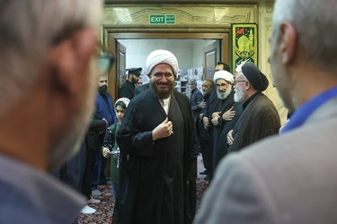 حجت الاسلام حاج علی اکبری رئیس شورای سیاست گذاری ائمه جمعه در مجلس ترحیم آیت‌الله حاج شیخ یدالله رحیمیان