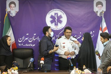 محمداسماعیل توکلی رئیس مرکز اورژانس تهران در جمع خبرنگاران 