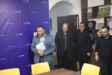 بازدید نماینده ولی فقیه و جمعی از مدیران استان قزوین از دفتر خبرگزاری فارس