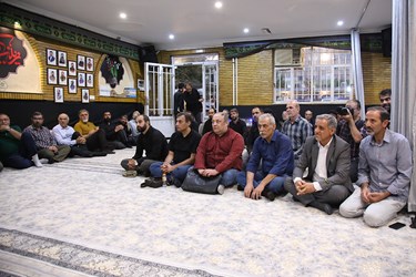  رونمایی از کتاب عکس جاویدالاثر کاظم اخوان 