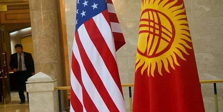 فشار مقامات آمریکا بر قرقیزستان برای همراهی با تحریم‌های غرب