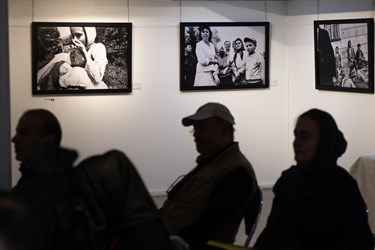 نشست واکاوی نمایشگاه بازخوانیِ یک فاجعه