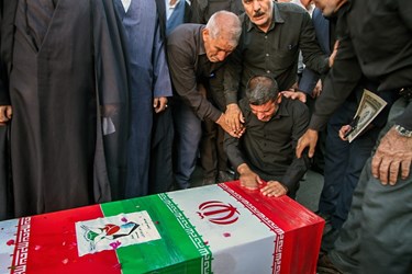 آئین تشییع و وداع با از پیکر شهید حادثه ترویستی حرم  مطهرشاهچراغ(ع)درخرامه   