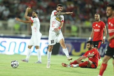 گزارش تصویری از برد پرسپولیس مقابل تراکتور