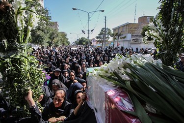 آئین تشییع و تدفین «شهید محمد جهانگیری» از شهدای حادثه تروریستی شاهچراغ(ع) در مرودشت 