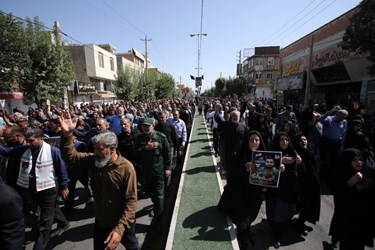 آئین تشییع و تدفین «شهید محمد جهانگیری» از شهدای حادثه تروریستی شاهچراغ(ع) در مرودشت 