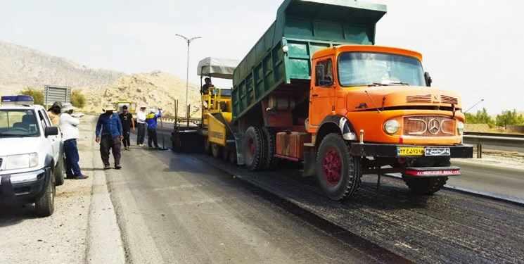 تشریح اقدامات راهداری دولت سیزدهم در گچساران از ساخت پل تا خط‌کشی جاده